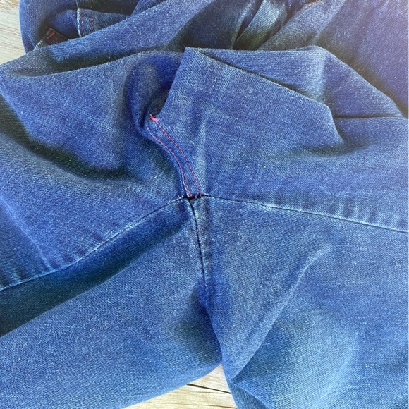 Vintage retro 80’s straight leg jeans with embroidered pockets, 22” waist - Picture 13 of 14